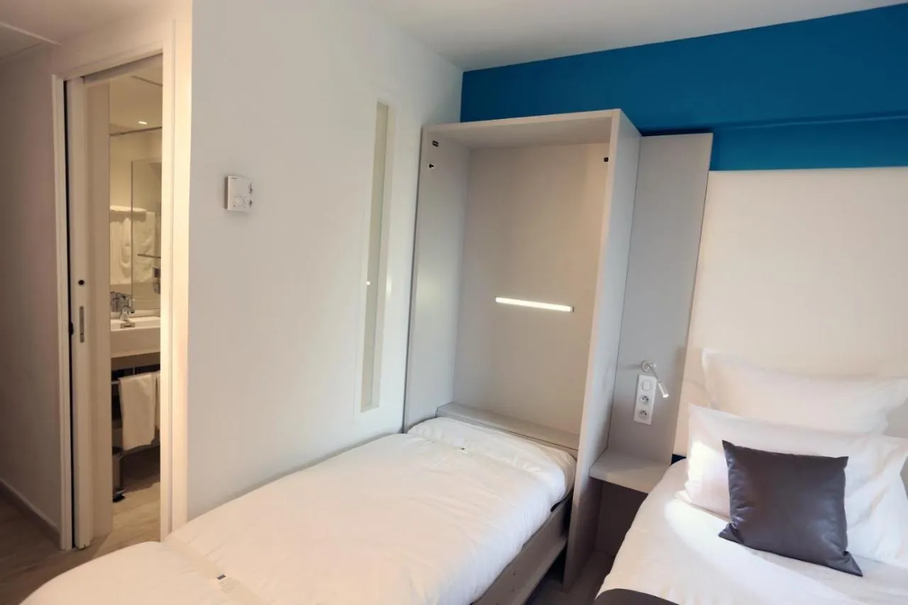 Hotel De La Plage - Hdlp Bormes-les-Mimosas 3*,
