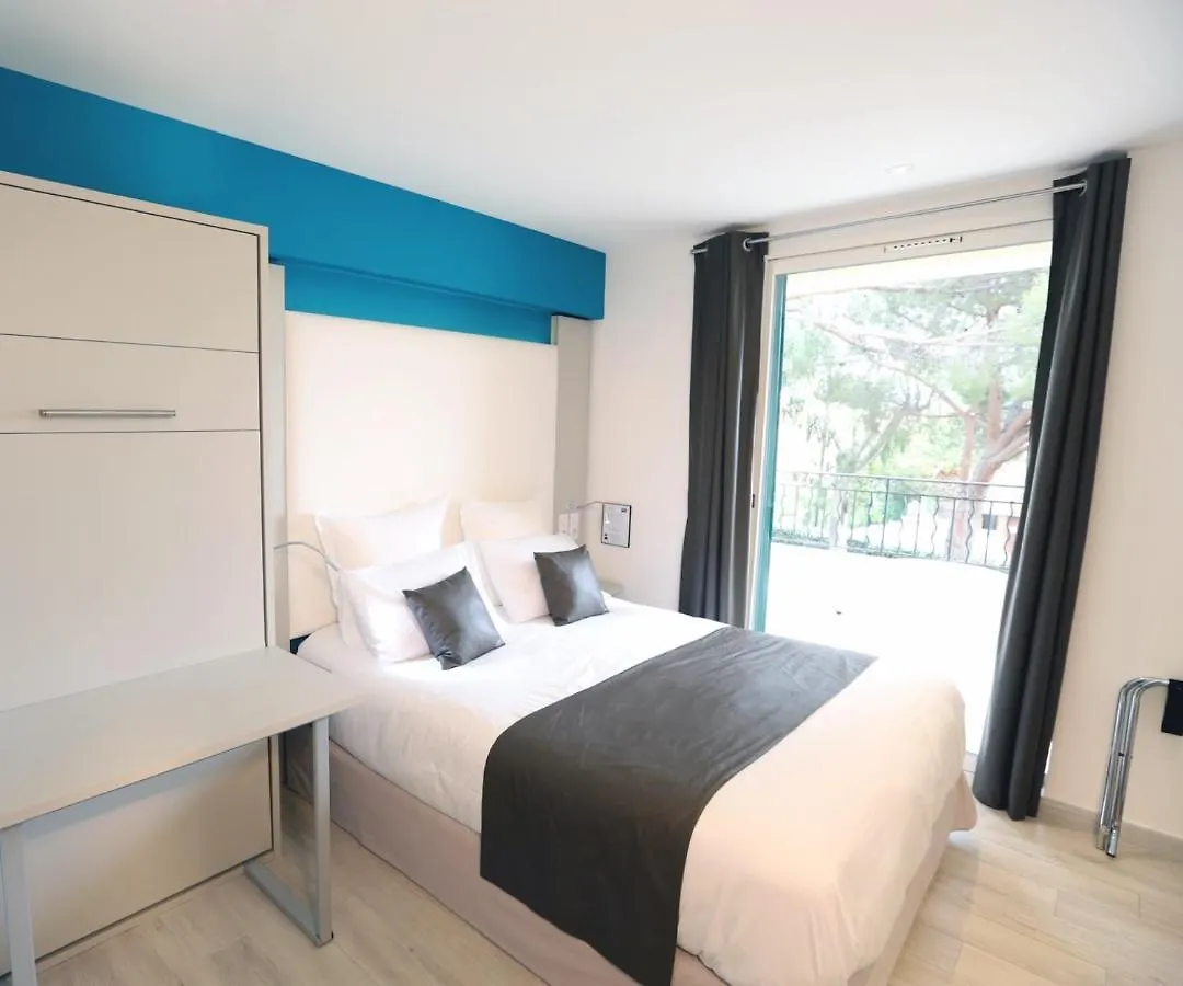 Hotel De La Plage - Hdlp Bormes-les-Mimosas France