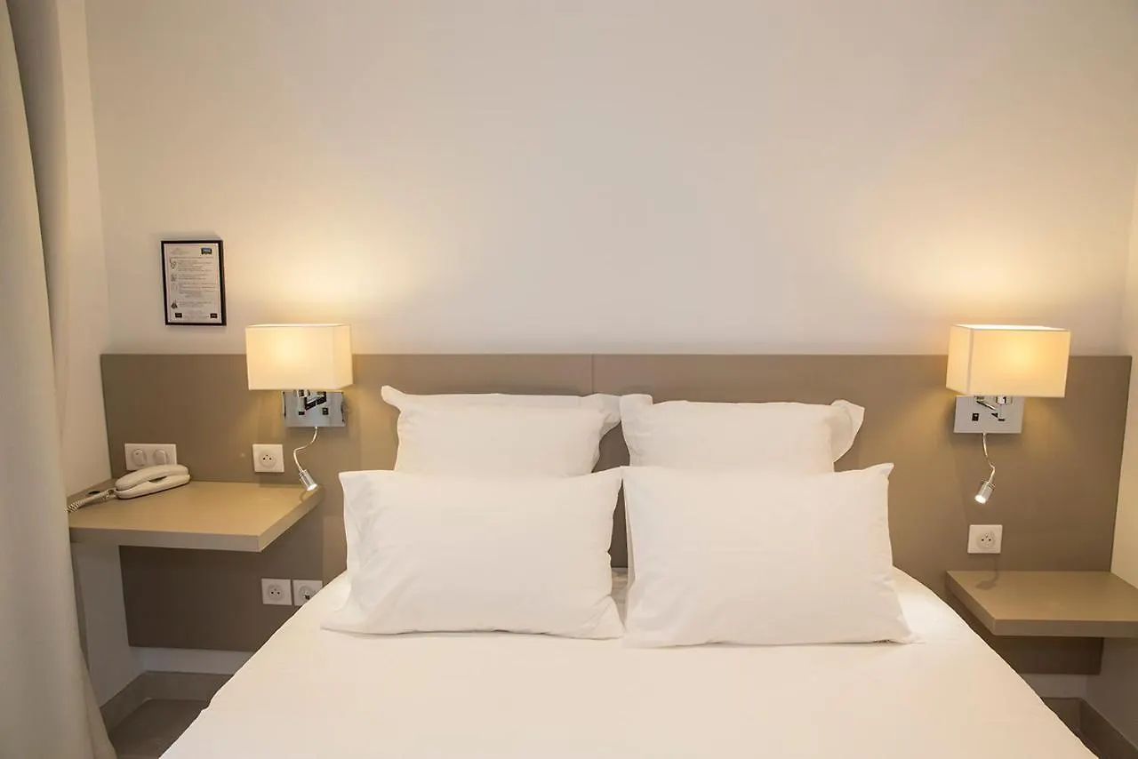 Hotel De La Plage - Hdlp Bormes-les-Mimosas