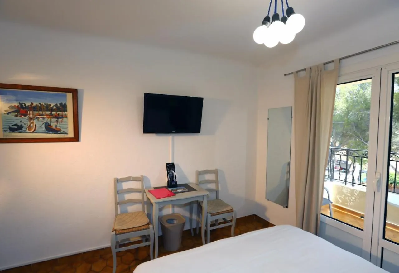 Hotel De La Plage - Hdlp Bormes-les-Mimosas