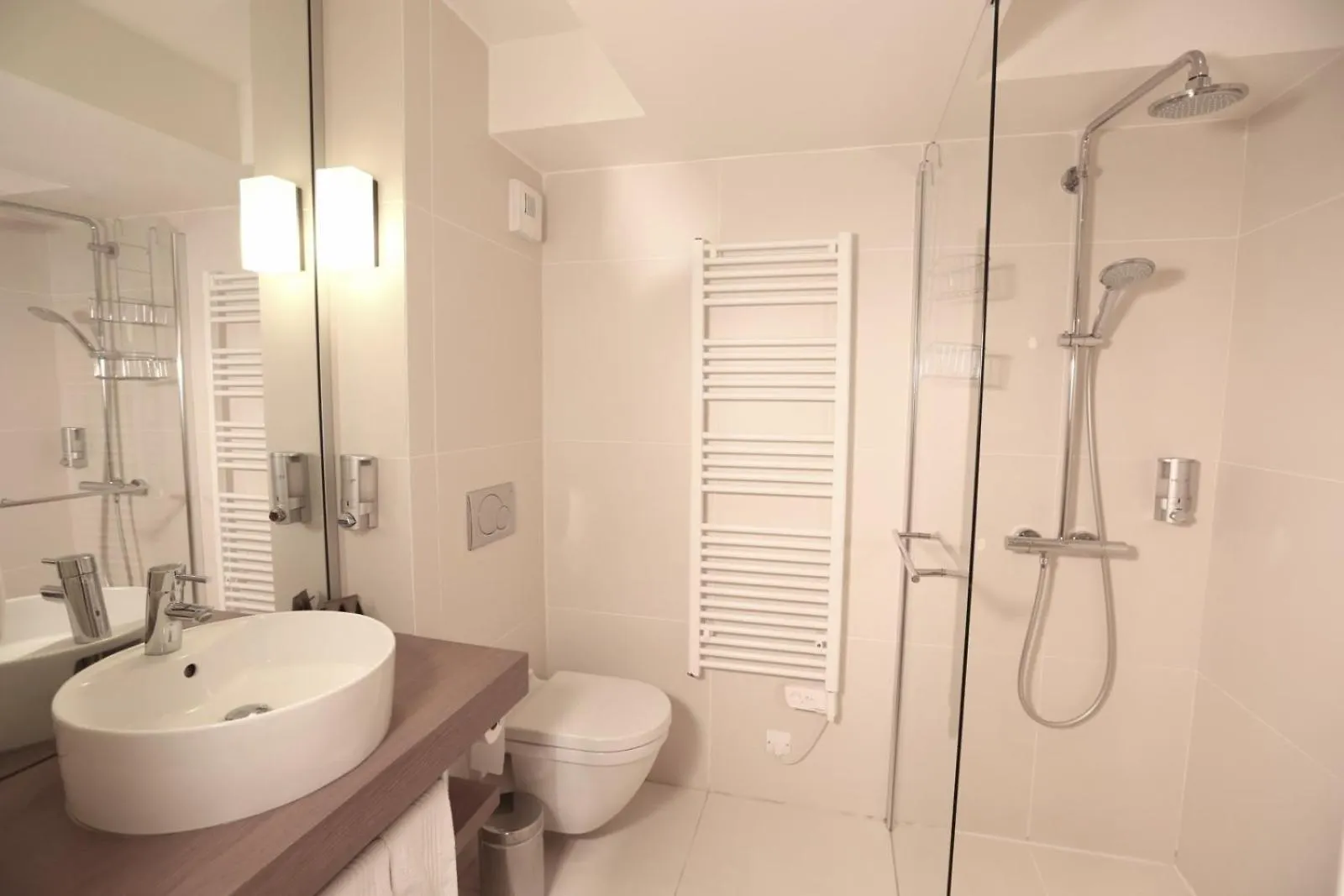 Hotel De La Plage - Hdlp Bormes-les-Mimosas